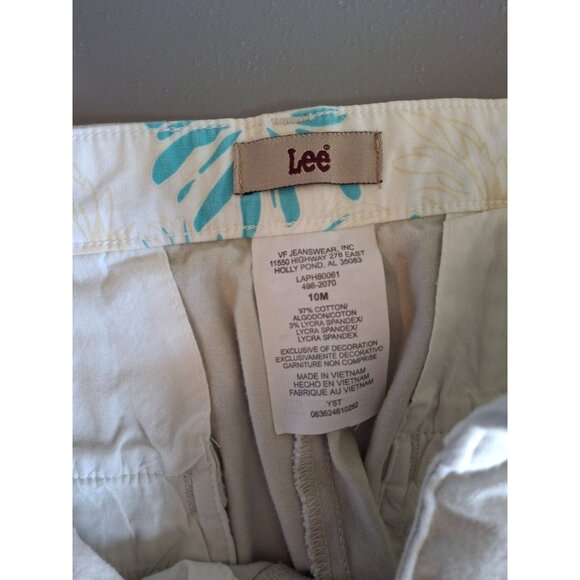 Lee Women Capri Chino Pants Size 10 Khaki Wide Leg Flat Front Preppy Classiccore - Picture 3 of 7
